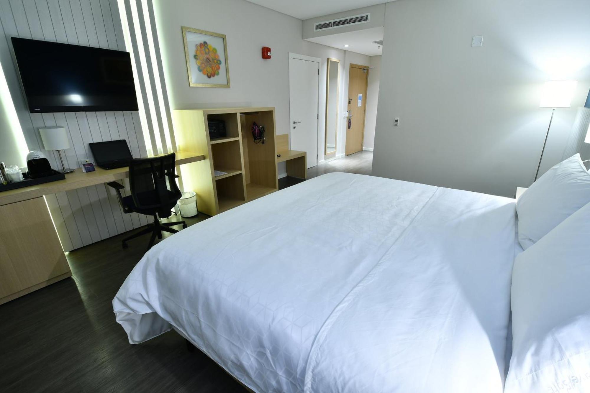 Holiday Inn Express Asuncion Aviadores By Ihg Luaran gambar