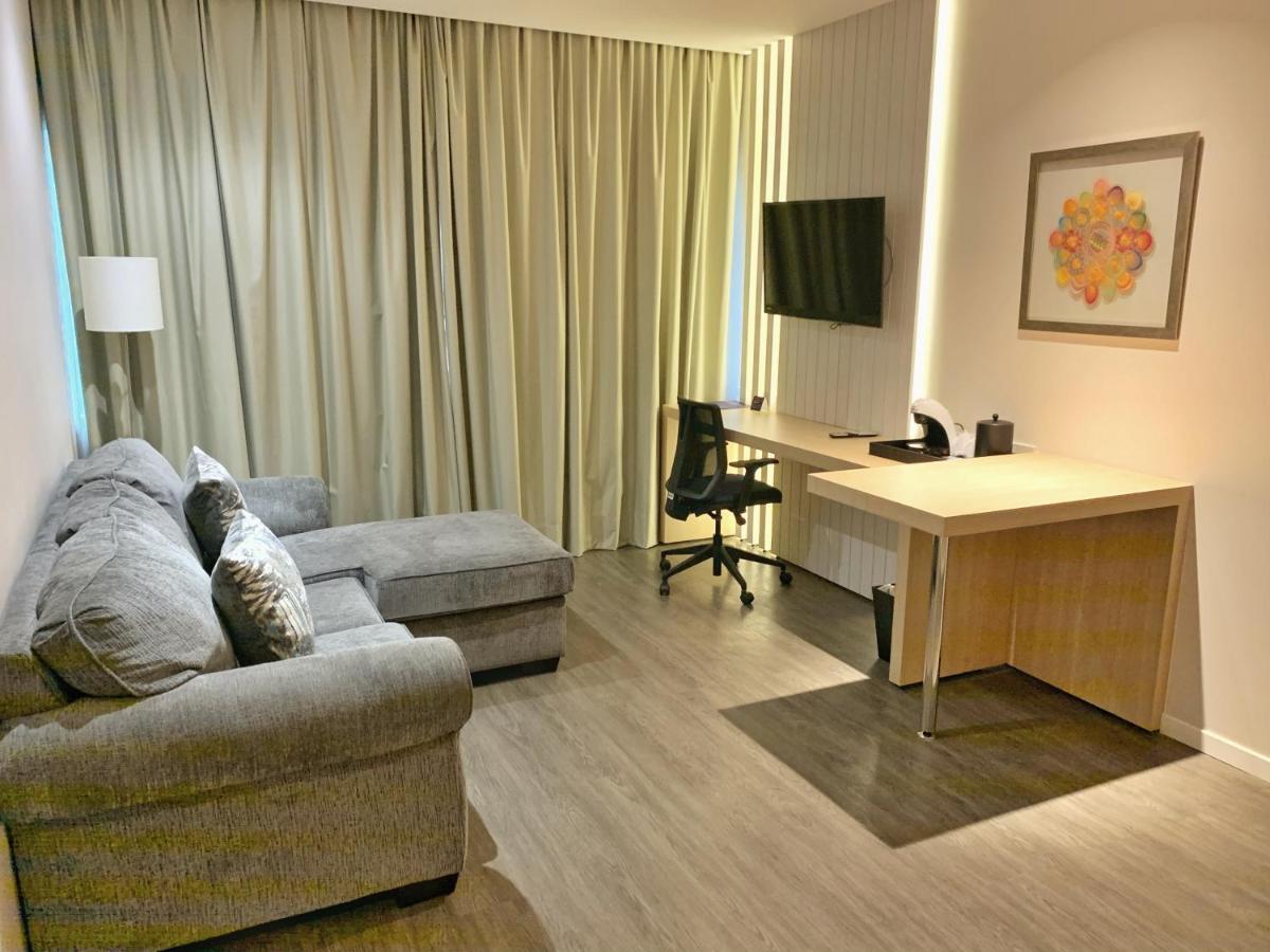 Holiday Inn Express Asuncion Aviadores , An Ihg Hotel Luaran gambar